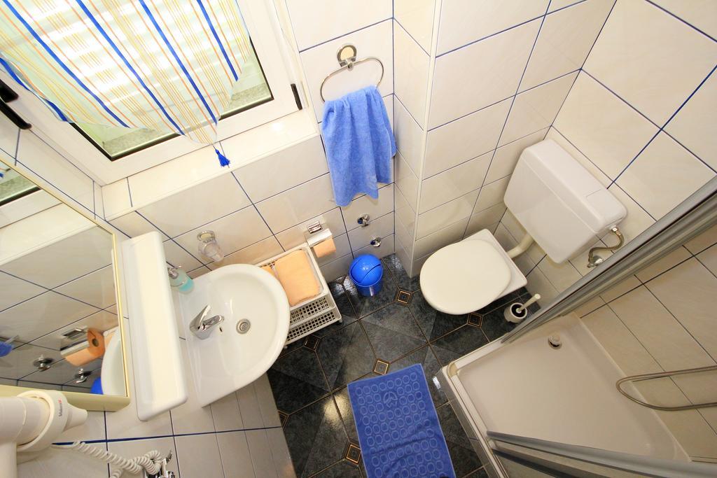 Apartment Vucic Makarska Room photo